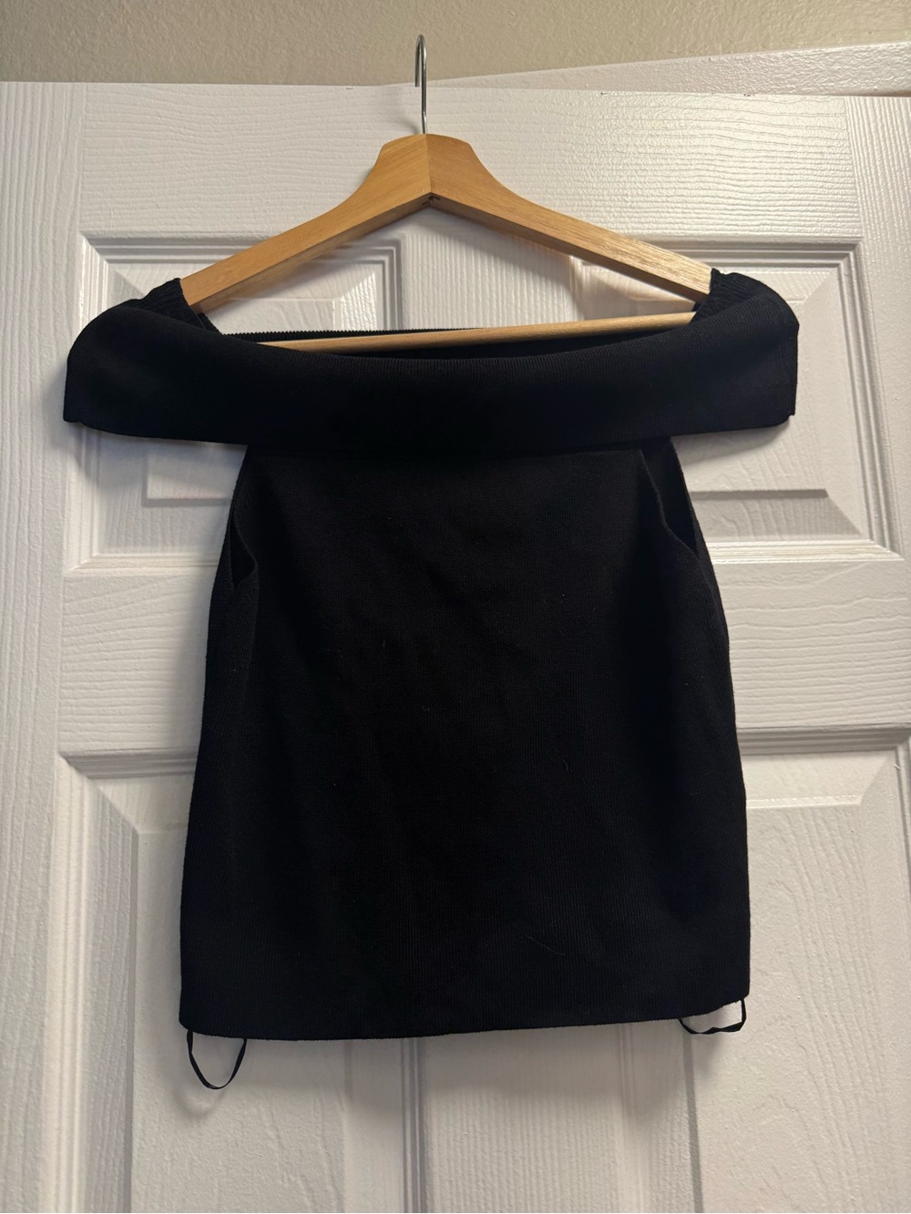 H&M Black Off-Shoulder Mini Top